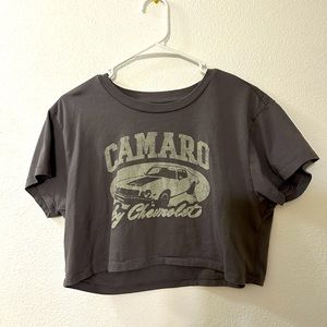 Grey cropped graphic t-shirt by Chemistry. Size XL